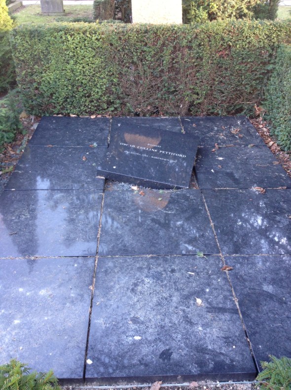 Oscar Pettiford's grave